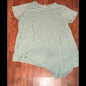 SOOOOO cute umgee plus sized mint tunic shirt